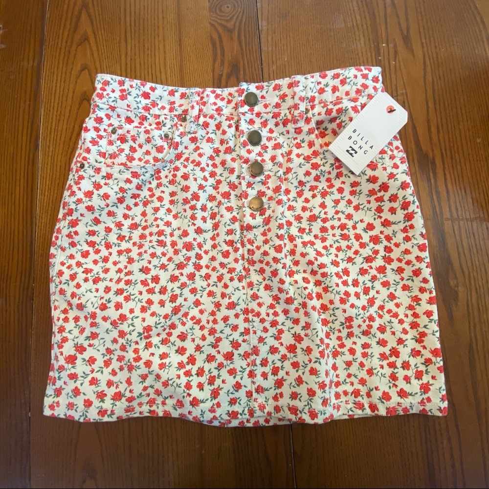 Billabong jean skirt with tags